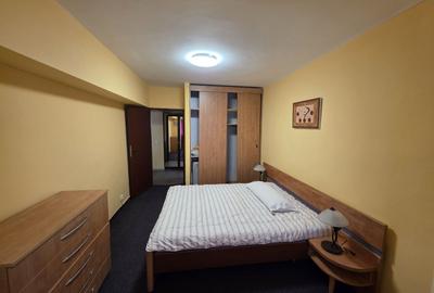 Apartament cu 2 camere semidecomandat, mobilat în Titulescu