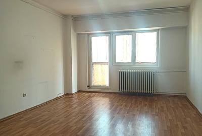 Garsonieră în Decebal