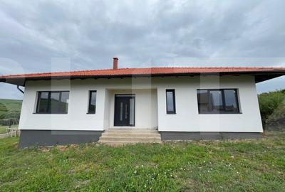 Casă individuală cu 5 camere în Apahida