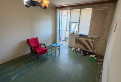 Apartament cu 2 camere semidecomandat în Vitan