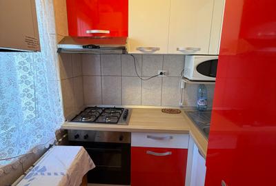 Apartament 2 camere, str.Alunisului - 3