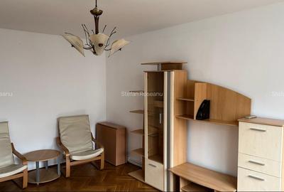 Apartament cu 3 camere decomandat, mobilat în Titan