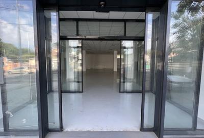 Spatiu comercial mare - Crangasi (aproape de piata, metrou) - 7