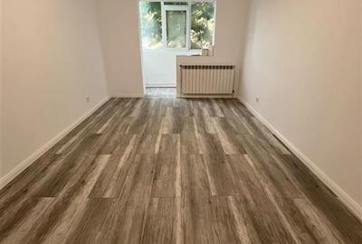 Apartament cu 3 camere decomandat în Dacia