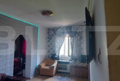 Apartament cu 2 camere semidecomandat în Cloșca