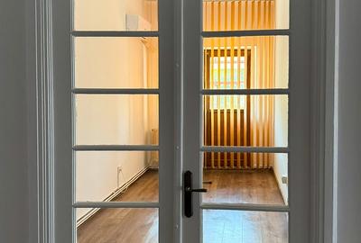 4 camere et 1 pt birouri in cladire interbelica zona C Calarasilor-Hala Traian - 6