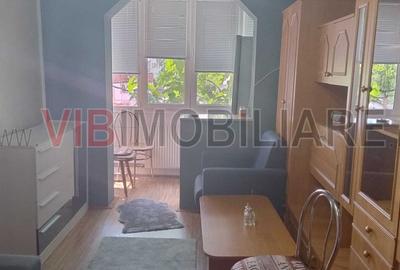 Apartament cu 2 camere semidecomandat în Tipografilor