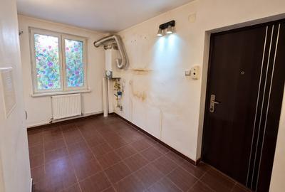 Apartament central str. Arcu etaj1 - 6