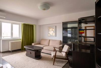 Apartament cu 3 camere în Unirii