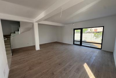 Casa Vila P+1+M - 11