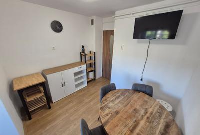 3 Cam--Girocului--3 Min de Spital Jududetean-Mobilat--Utilat-Centrala-400 Euro! - 5