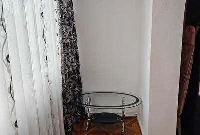 Apartament cu 2 camere, structura circulara zona 1 Decembrie - 6