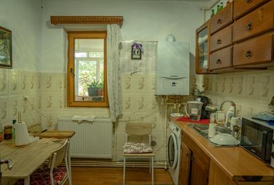 Apartament cu balcon în Moinești, sub 30.000 euro - 2