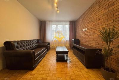 Apartament cu 2 camere decomandat, mobilat în Central