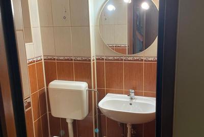 Camera in apartament de 3 camere, 160 euro - 6