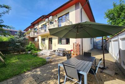 Duplex cu 5 camere în Dobroești