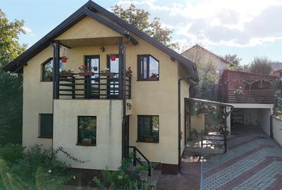 Casă individuală cu 4 camere în Horpaz
