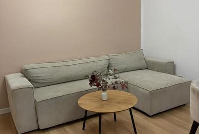 Apartament cu 3 camere decomandat în Drumul Taberei
