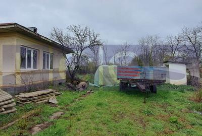 Teren agricol intravilan de 4000 mp, în Stejaru