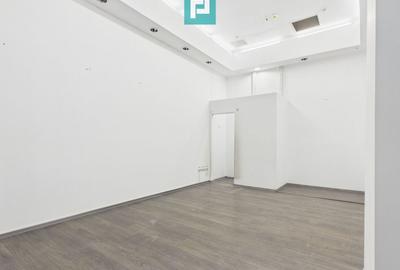 Spațiu comercial/de birouri/showroom în Arad - 4
