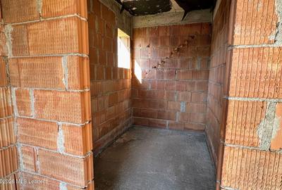 Domnesti - cladire 319 mp util, 2x garaj, ideal comercial - 28