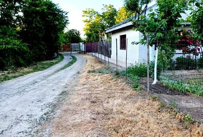 Teren intravilan constructii cu utilitati - 1