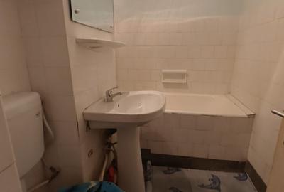 ICIL  Apartament  2 Camere Decomandat Etajul 3/4 Bloc Caramida Gaze La Usa - 14
