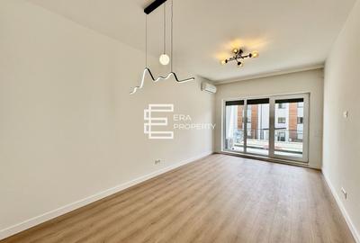 Apartament cu 3 camere decomandat în Cristian