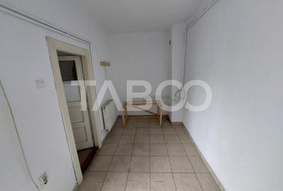 Spatiu birou de inchiriat 40 mp compartimentat zona Turnisor Sibiu - 3