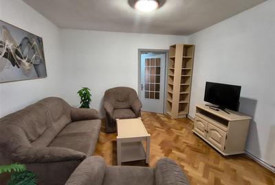Apartament 2 camere balcon parcare zona Sub Arini - 9