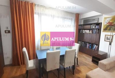 Apartament cu 3 camere decomandat, mobilat în Băneasa