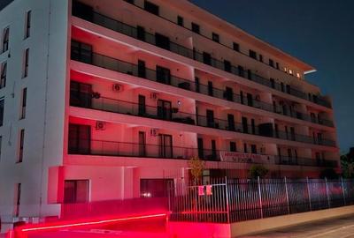 Apartament cu 2 camere decomandat, mobilat în Roșu