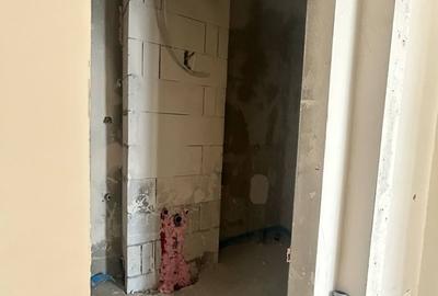 Vanzare apartament 3 camere cu parcare subterana zona BMW - 5