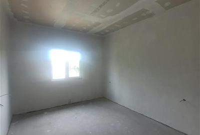 Casa de Vanzare Lumina Finisata la Cheie, Aproape de Centru - 10
