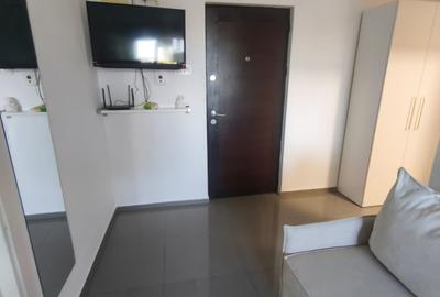 Vitan-Stadion Olimpia, garsoniera, CENTRALA PROPRIE, zona de case, 8 min metrou - 9