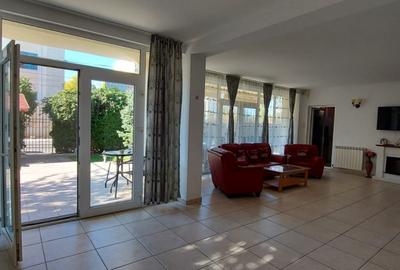 Exclusiv!Pensiune P+1+M pe partea marii  Eforie Nord-269.000 euro(Cod E8+E10) - 16