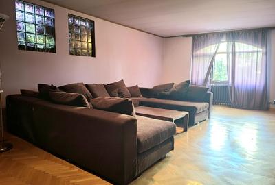 Apartament Romana, Caderea Bastiliei - 5