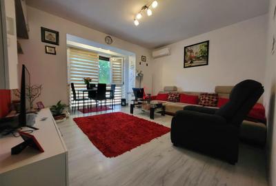 Apartament cu 3 camere decomandat, mobilat în Theodor Pallady