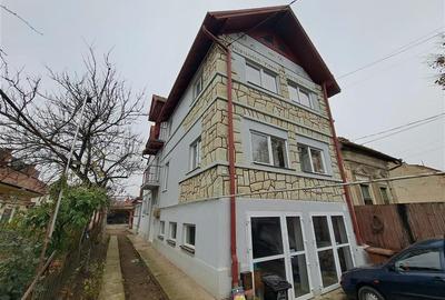 Casă individuală cu 4 camere în Mărăști