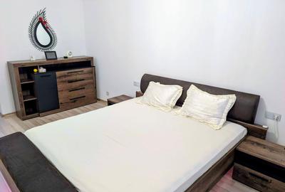 Refugiu urban modern cu 4 camere, zona Coresi, gândit pentru lucru de acasă - 11