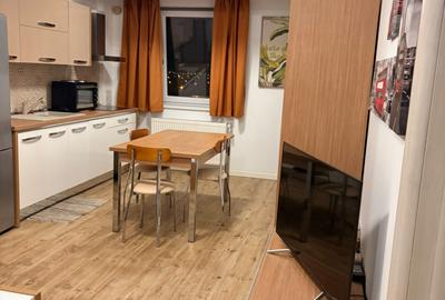 Apartament cu 2 camere semidecomandat, mobilat în Iosia