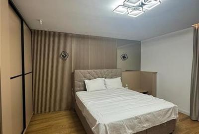 Casă cu 5 camere în Pipera