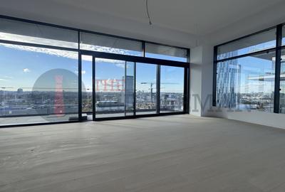 Apartament cu 4 camere semidecomandat în Aviației