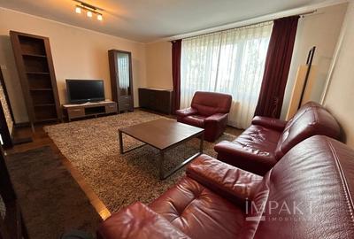 Apartament cu 3 camere decomandat în Andrei Mureșanu