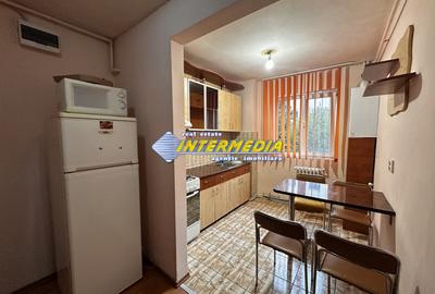 Apartament cu 2 camere decomandat, mobilat în Cetate