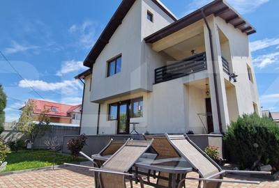Casă individuală cu 5 camere în Bariera Vâlcii