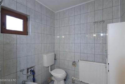 Castelu - Str. Florilor, casa din 2012, teren 737 mp si 106 mp utili - 26