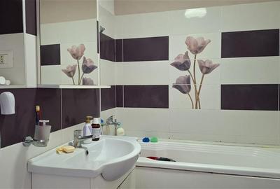 Apartament 2 camere, et 4, semimobilat, CT, zona Piata - 3