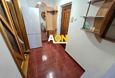 Apartament cu 2 Camere, Bloc cu Lift, Loc de Parcare, Zona Cetate - 8