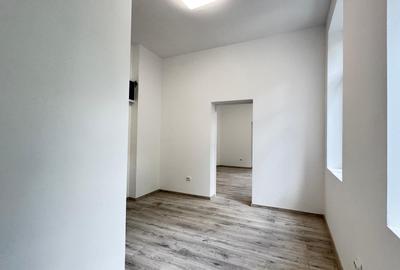 Spațiu renovat lângă Mitropolie | pretabil birouri | etaj 1 - 8
